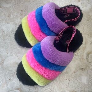 UGG Fluff Yeah Rainbow Pastel Shearling Slippers Sz 8